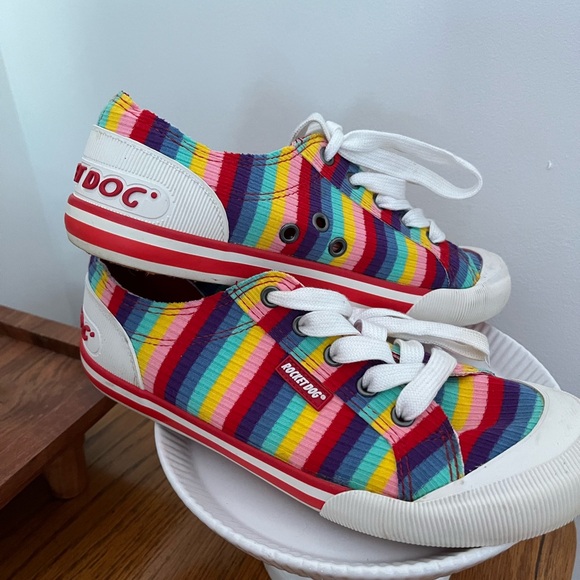 Vintage style rocket dog, rainbow sneakers size 6.5 colorful striped gym shoes - Picture 8 of 13